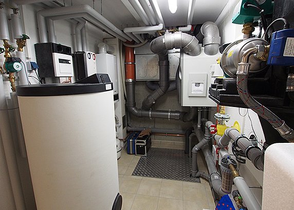 Gas-Brennwertanlage / Solaranlage / Lüftungsanlage